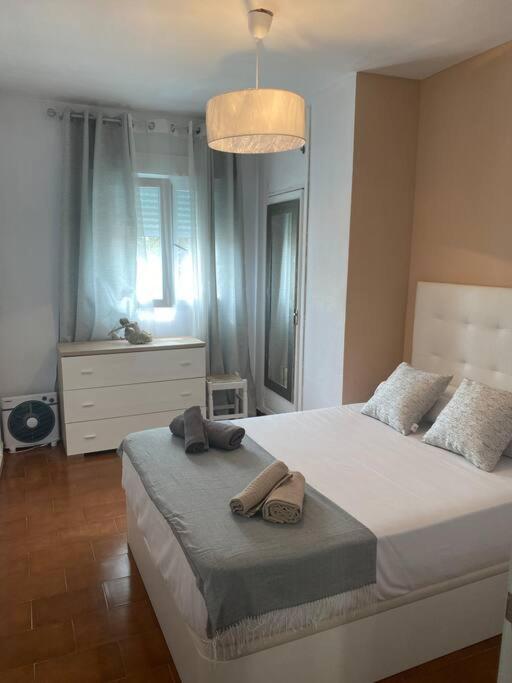 Chalet Adosado Corta Temporada 2 Dormitorios Benalmadena Ngoại thất bức ảnh