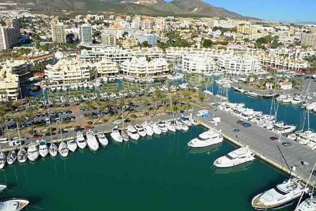 Chalet Adosado Corta Temporada 2 Dormitorios Benalmadena Ngoại thất bức ảnh