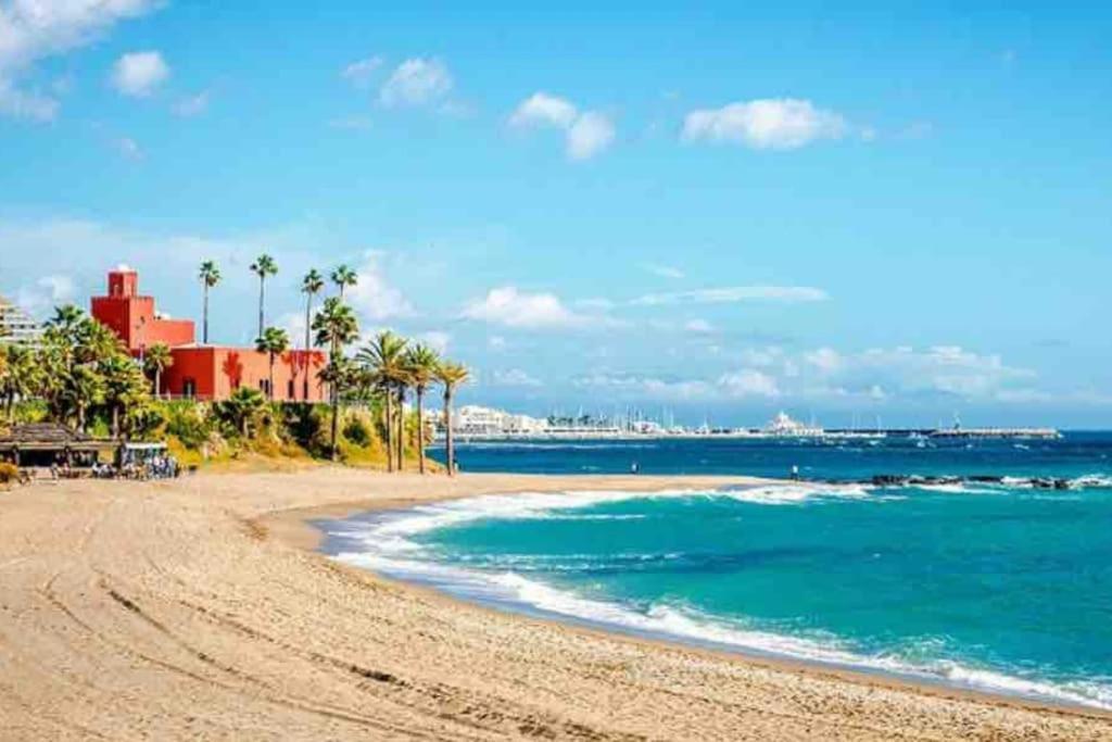 Chalet Adosado Corta Temporada 2 Dormitorios Benalmadena Ngoại thất bức ảnh